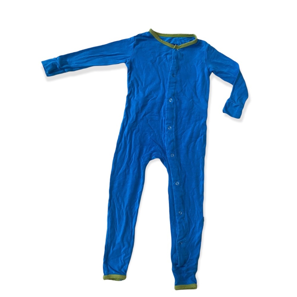 - Kickee Romper